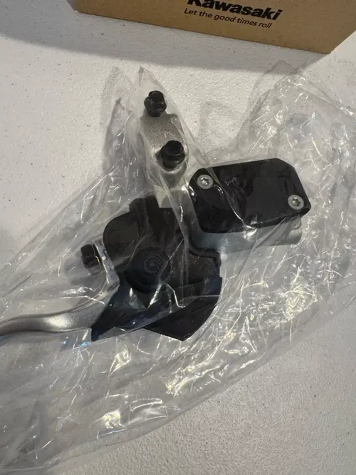 New kx450 brembo front brake master cylinder oem Kx 450x 450 sr 24 25