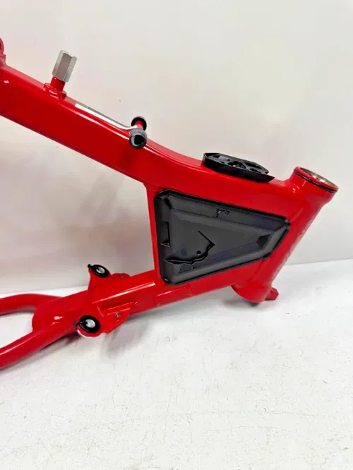 2023 Mc-e3 main frame chassis 20-24 tc ee5 e3 mc ee3 e5 Ktm sx 45403001000FB