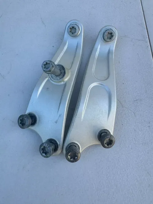 2022 tc125 engine mounts hangers chassis bracket brace oem husqvarna ktm gasgas