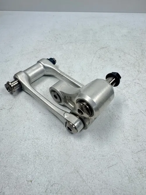 2023.5 Mc450 pull rod dog bone linkage ktm 22-24 125-450 sxf fc mc A46004083044