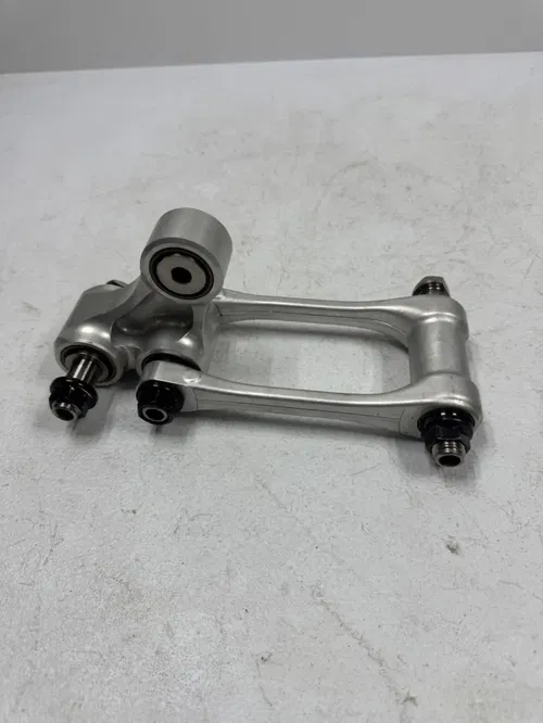 2023.5 Mc450 pull rod dog bone linkage ktm 22-24 125-450 sxf fc mc A46004083044
