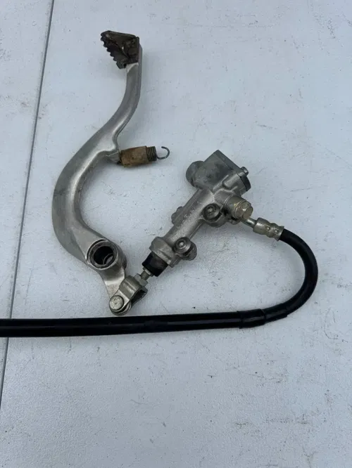 Kawasaki rear brake assembly Caliper Master Cylinder 21-24 kx 250 250x