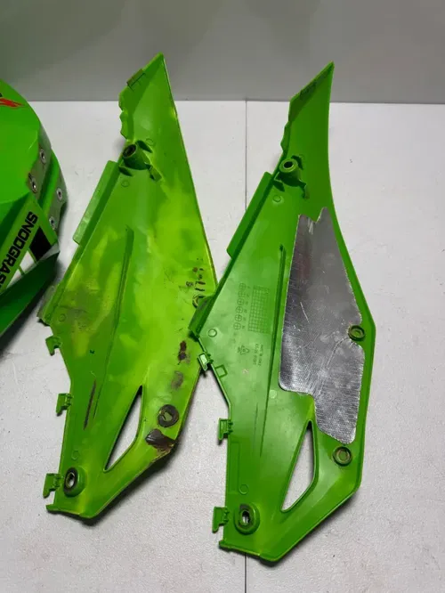 Kawasaki plastic front fender side number plates 24-26 kx 450 450x 250 250x sr 3