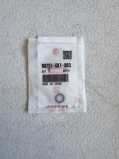Honda OEM O-RING (8.5X1.7) crf trx gold wing car 90751-GK1-003