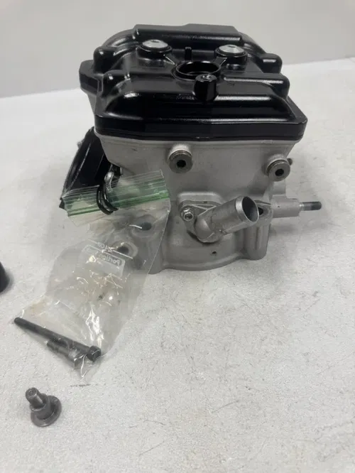 2024 kx450 cylinder head complete valves cams DAMAGED oem Kawasaki kx 450 450x