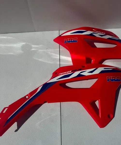 Honda OEM shrouds rear fender plastic 21-24 crf 450rx