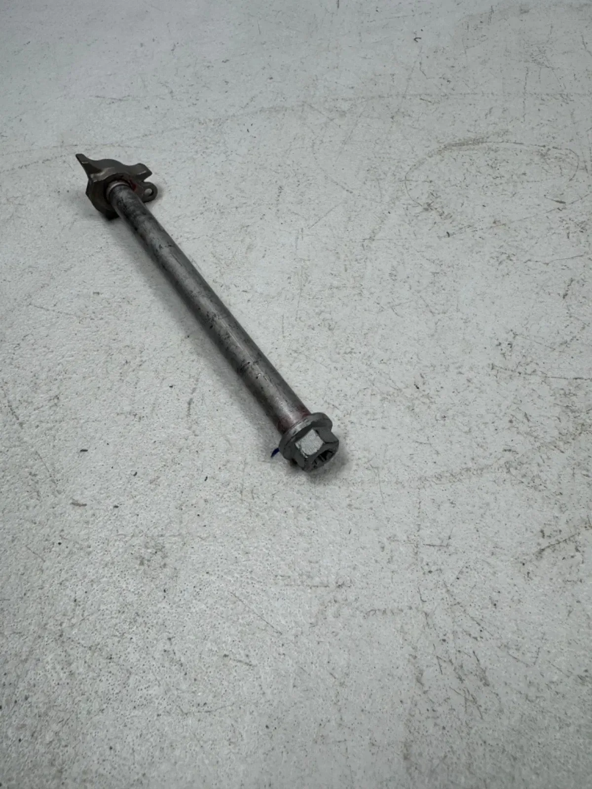 2024 Mc-e3 swingarm pivot axle 20-25 tc 50 mc sx ktm ee5 ee3 e5 e3 45404038000