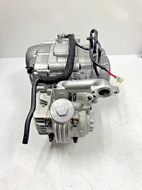 NEW OEM YAMAHA TTR110 complete engine motor top end bottom 08-26 TTR110E TTR 110
