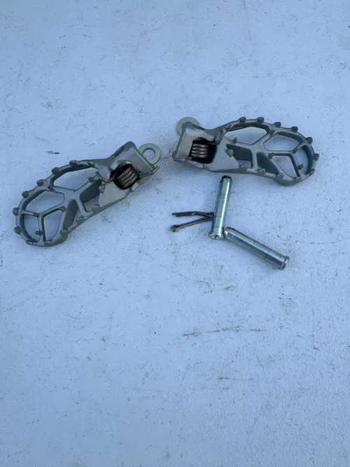 2024 ktm 50sx foot pegs rest pin fe tc 50 mc 65 sx oem A40003037033