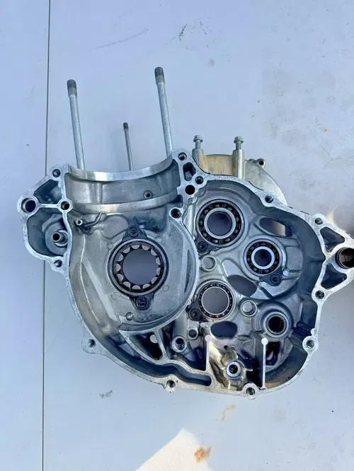 2022 ktm 250sxf CrankCase Bottom End Engine Motor Cases 250 350 mc fc sxf