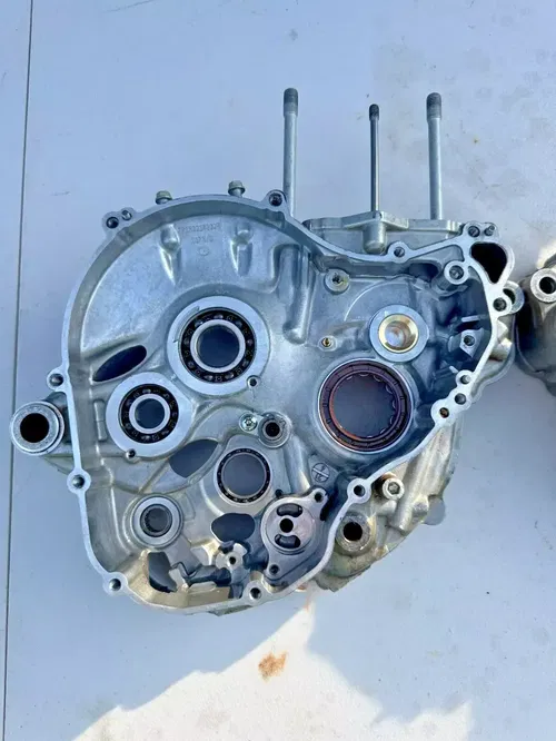 2022 ktm 250sxf CrankCase Bottom End Engine Motor Cases 250 350 mc fc sxf