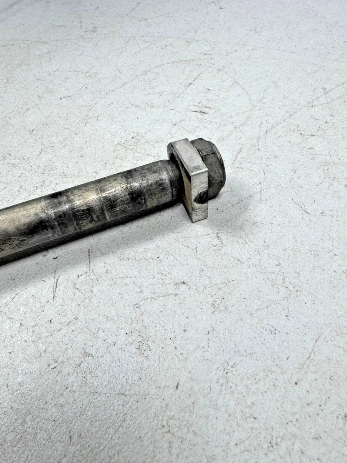 Kawasaki OEM rear axle bolt nut 16-25 kx 450x 450 250 250x 41068-0597 2