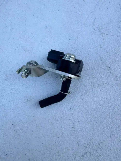 NEW OEM HONDA master power pressure sensor crf 110f crf110f crf110 crf 250 450