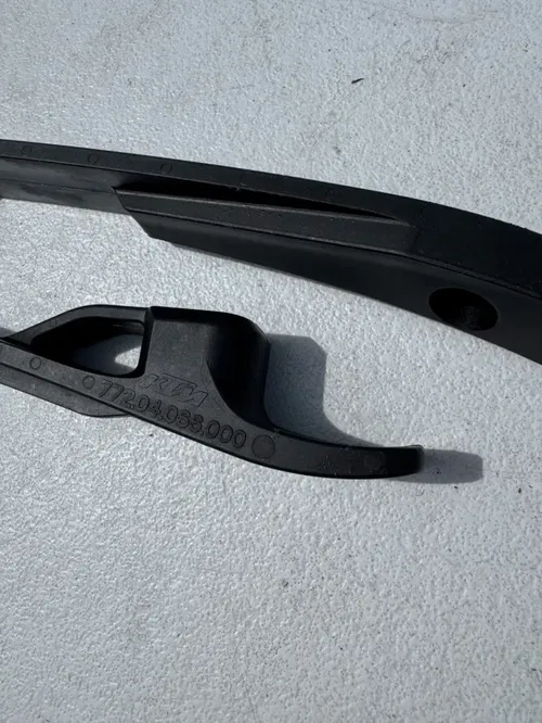 KTM OEM black chain guide 11-22 ktm 125-500 sxf sx xcf excf 77204066100