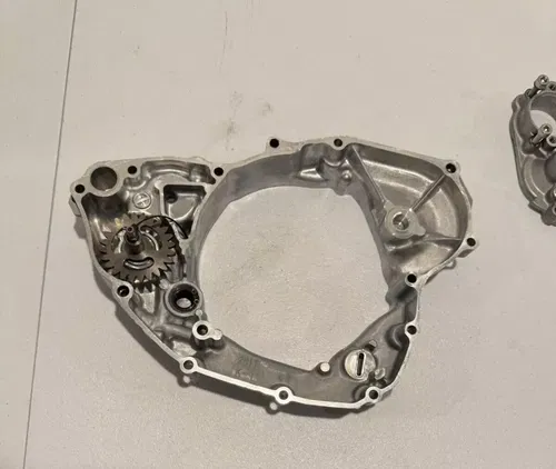 21-24 kx250 inner clutch cover water pump oil filter case kx 250 250x 22 23