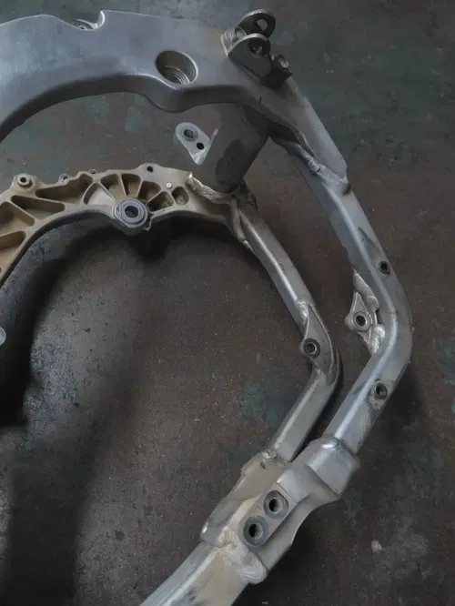 2013-2014 Suzuki RMZ450 OEM Frame (RMZ 450 RM-Z450 RM-Z OEM Chassis Stock 13 14)