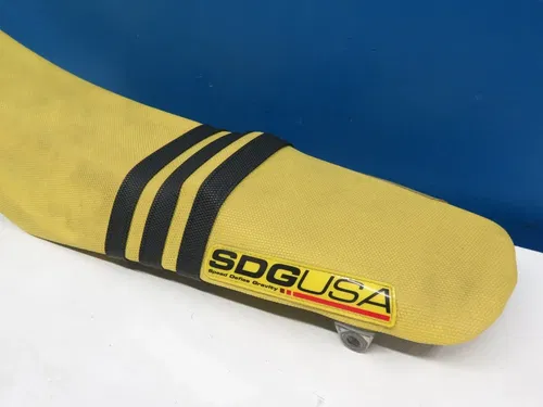 2010-2013 Honda CRF250R OEM Seat, SDG Ribbed Bump Cover 2009-2012 CRF450R