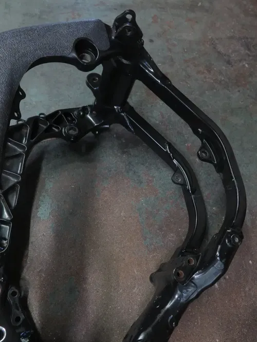 2009 Honda CRF450R OEM Frame 2009-2012 (CRF450 CRF 450R 450 R Chassis Stock)