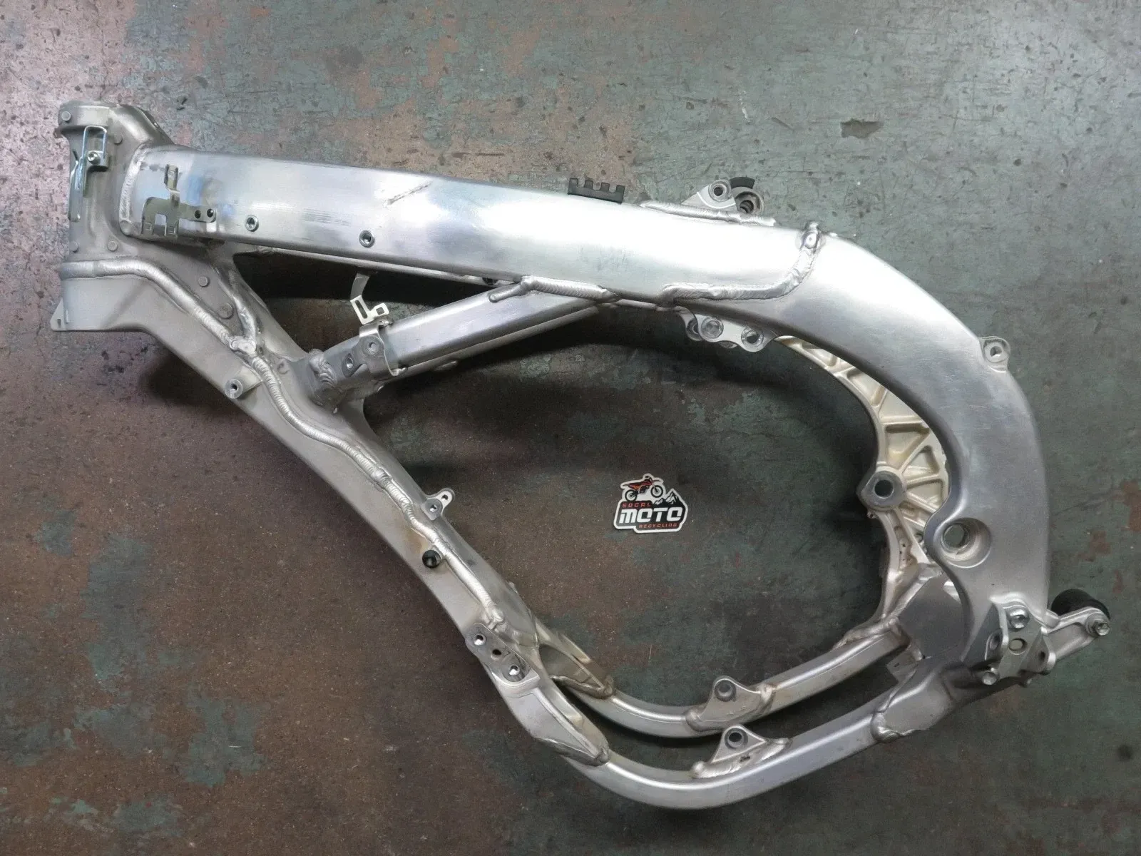 2020-2022 Yamaha YZ450F OEM Frame (YZ 450F Main Chassis Stock)