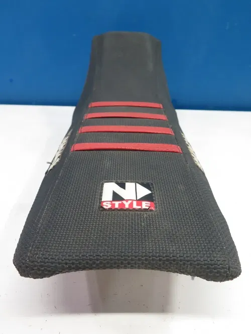 2014-2017 Yamaha YZ250F YZ450F YZ250FX YZ450FX OEM Seat w/ Ribbed Cover