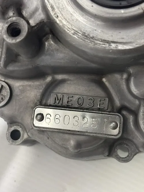2004-2007 04 Honda CR250 CR250R Left Engine Crankcase Half Needs Repair