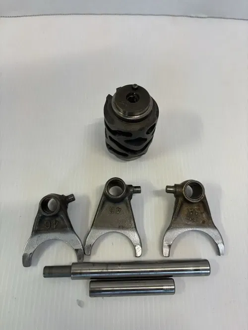 2002 - 2007 Honda CR250 CR 250 Shift Fork Gear Change Selector Mechanism NICE