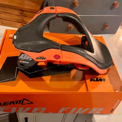 KTM GPX 5.5 YOUTH NECK BRACE