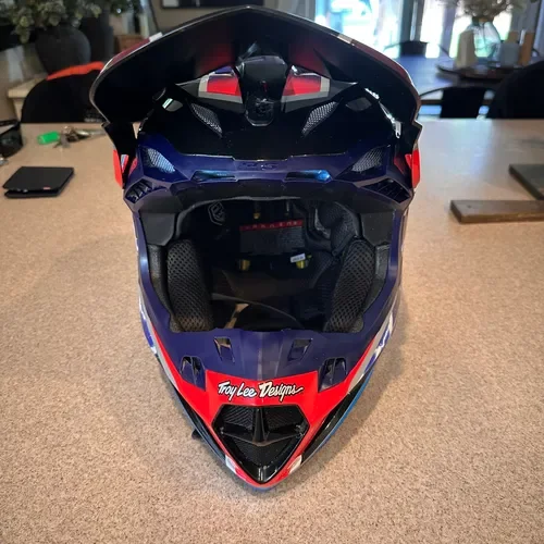 Tld SE5 Composite Helmet