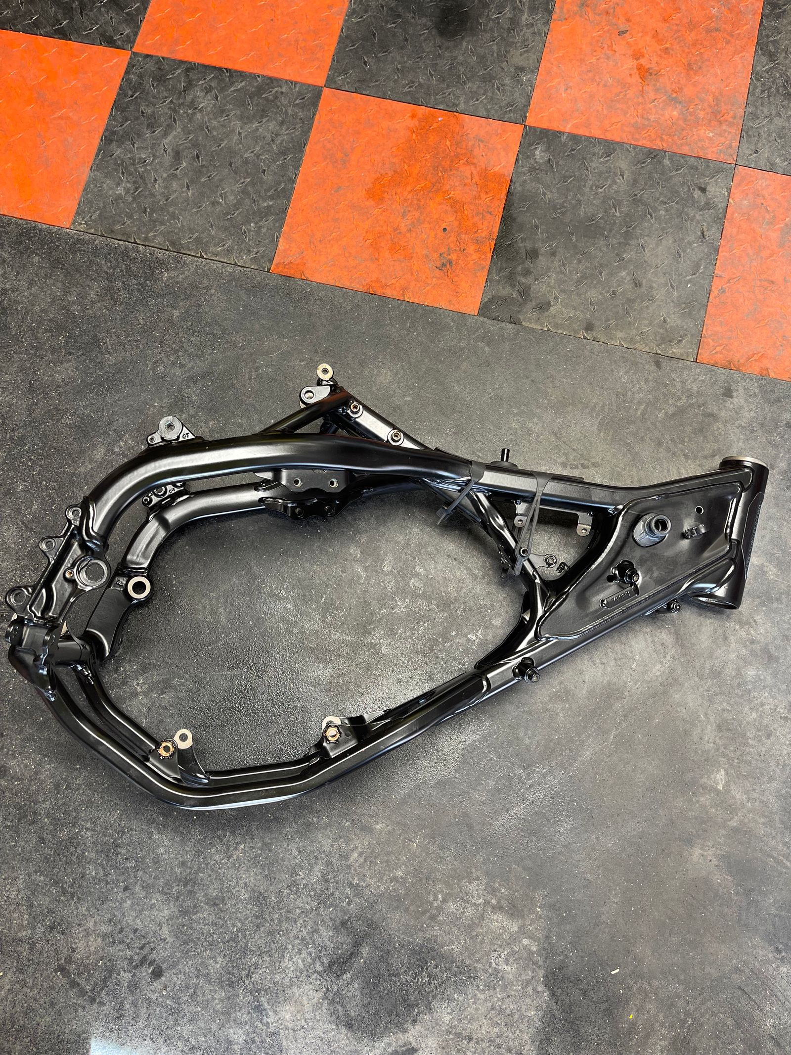 Ktm 250 frame clearance