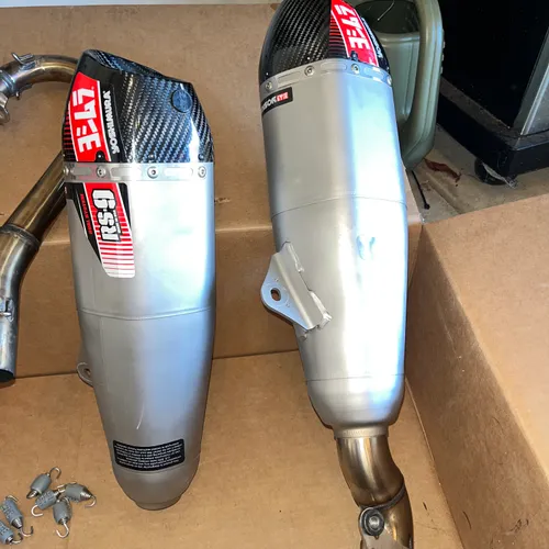 Yoshimura RS-9 Dual Exhaust Honda CRF250R