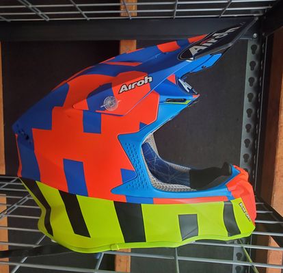 Airoh Helmets - Size XL