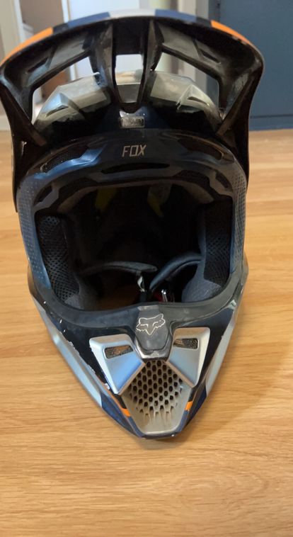 Fox V3 Helmet 