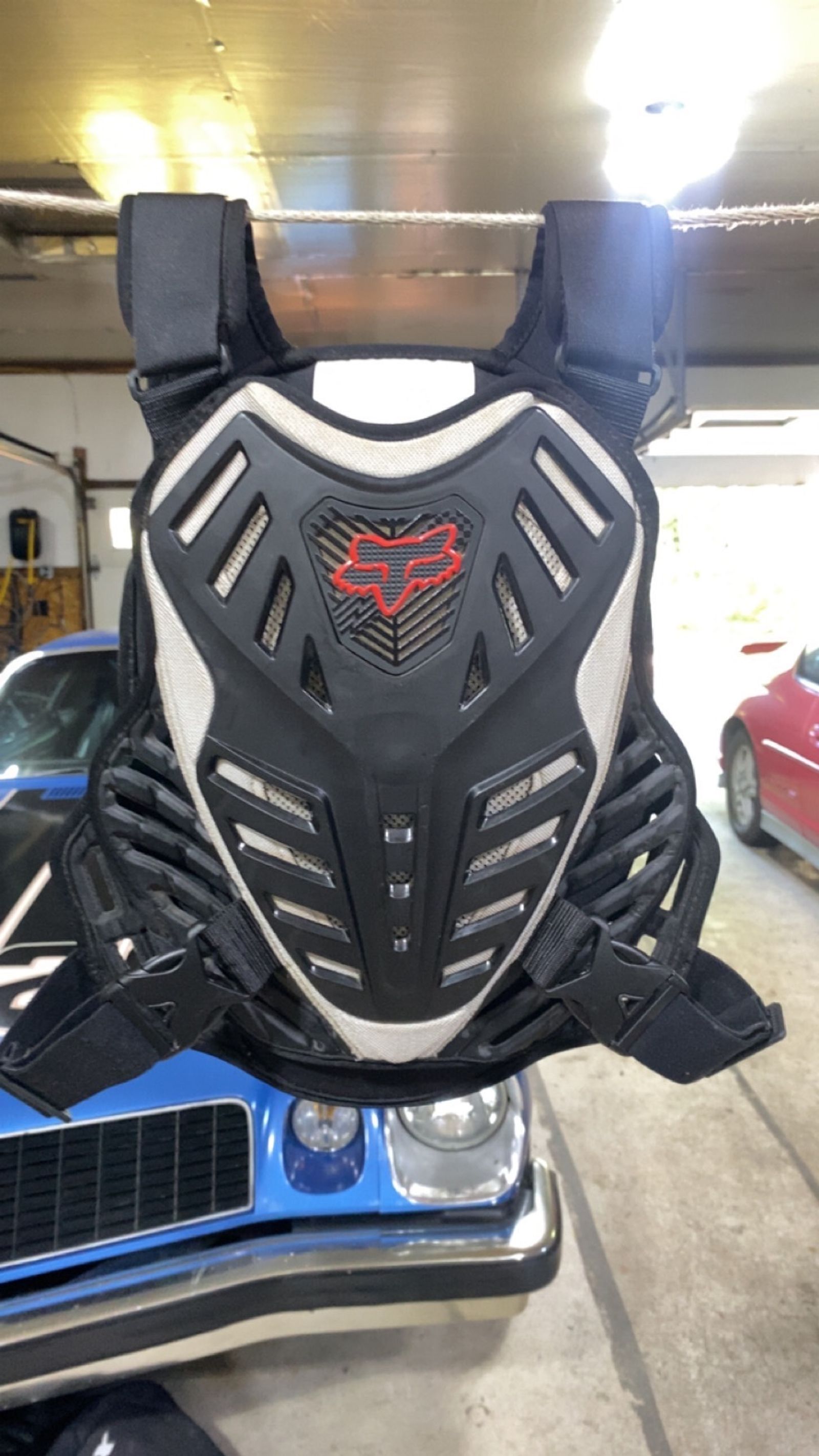 Fox Racing Chest Protector Size S M MX Locker