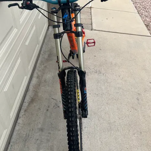 2012 Specialized Demo 8 TLD Medium