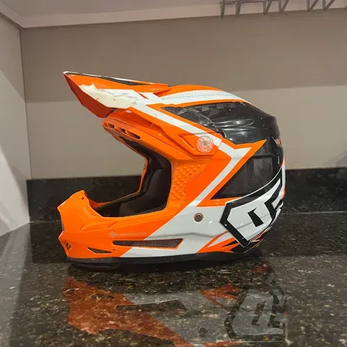 6D helmet 