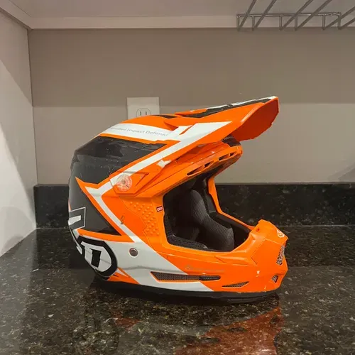 6D helmet 