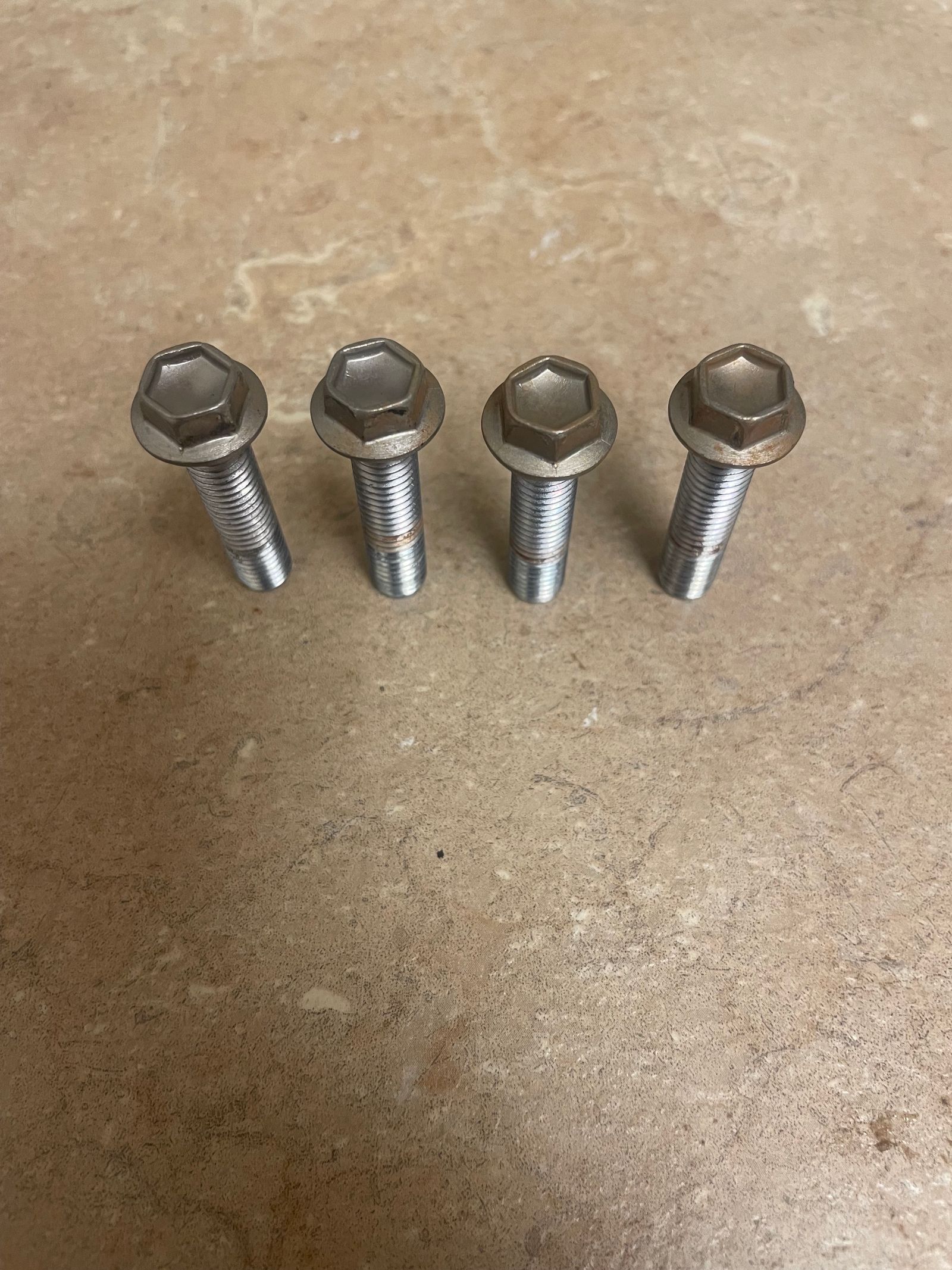 YAMAHA 95E34-08035-00 LOWER FRONT AXLE PINCH BOLT 4PCS SCREW