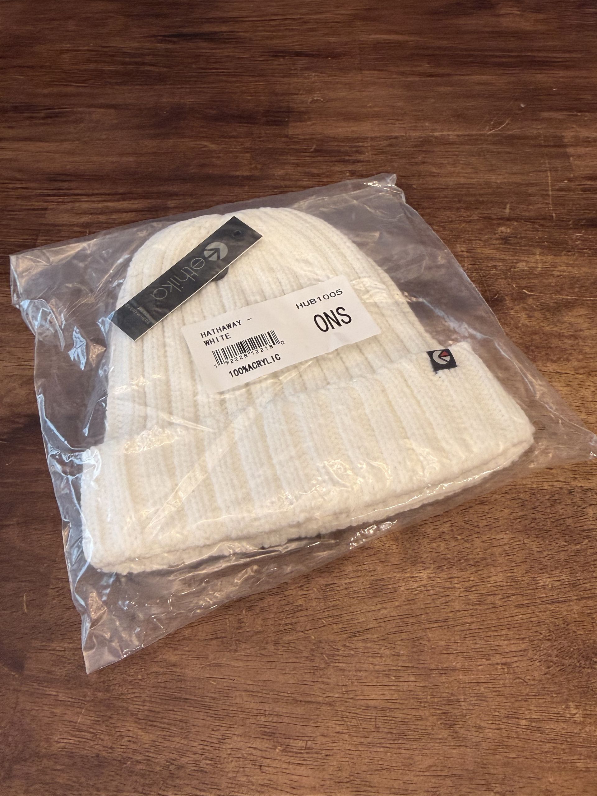 NEW ETHIKA "Hathaway" Beanie Hat - White - One Size