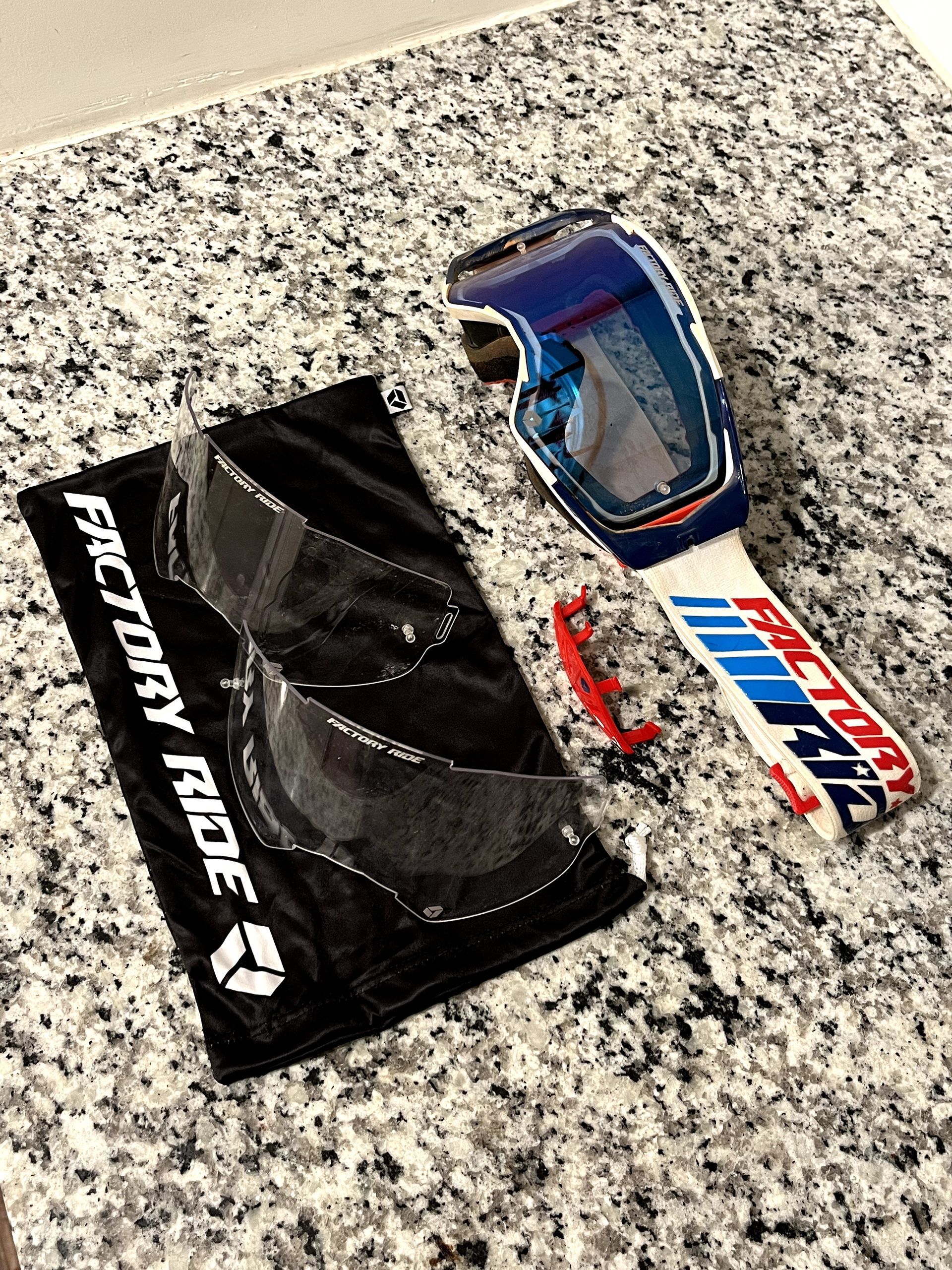 FXR Factory Ride Goggles - Patriot w/ Extra Lens & Bag