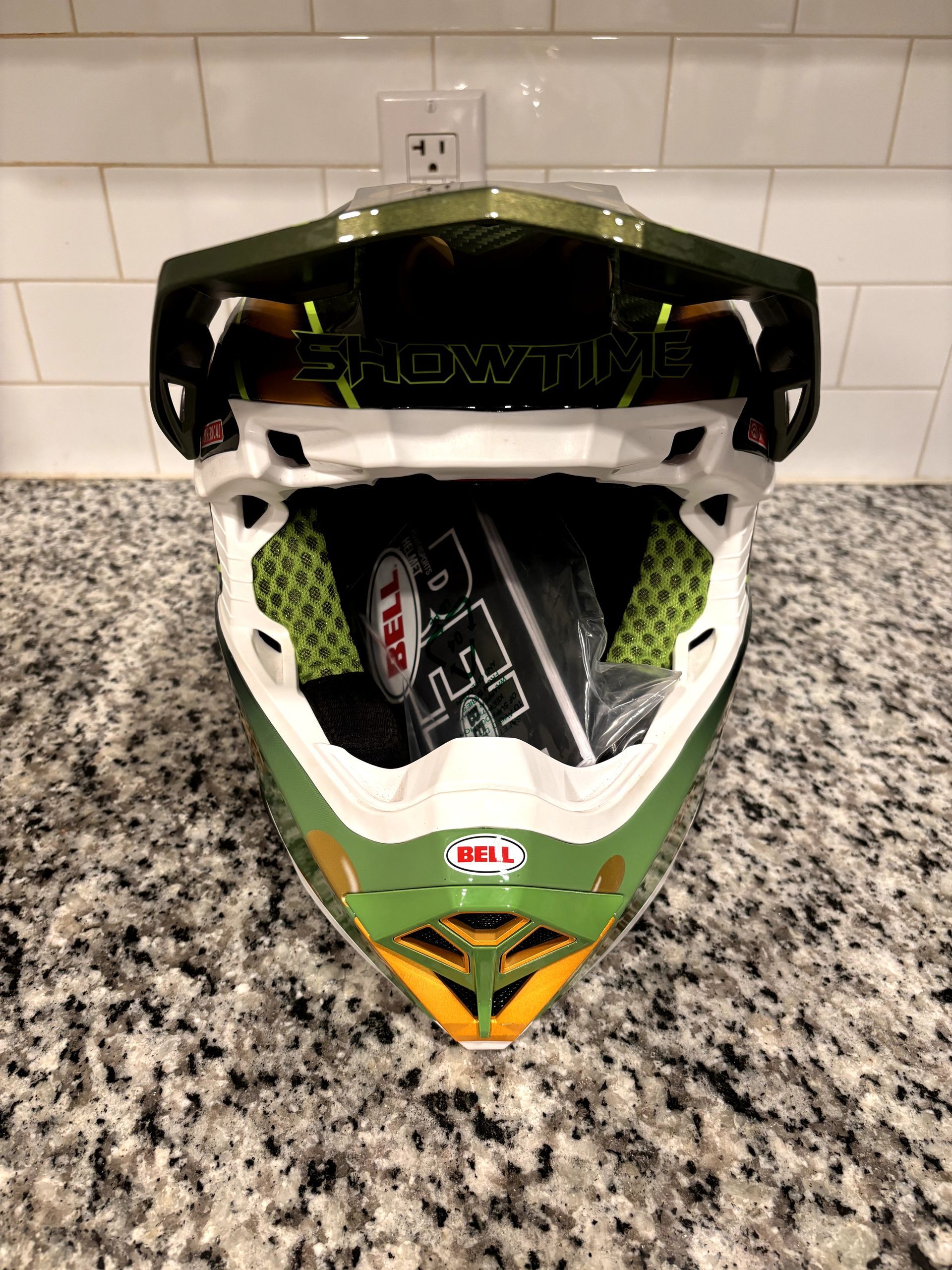 NEW Bell Moto-10 Spherical McGrath Replica Helmet - Gloss Green/Gold - S Small