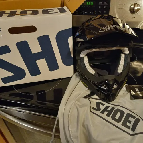 Shoei VFX-EVO Helmets - Size M