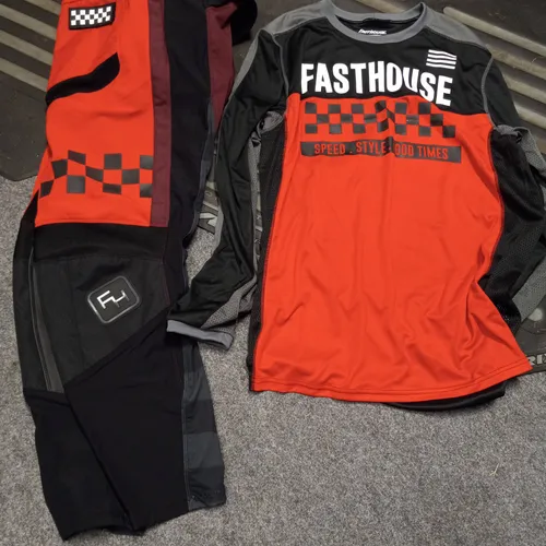 Fasthouse Gear Combo NWT