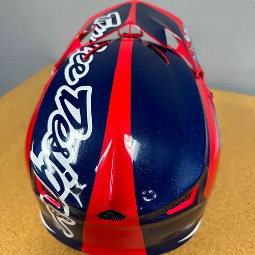 NEW Troy Lee Designs SE4 Helmet Navy/Red Size Medium