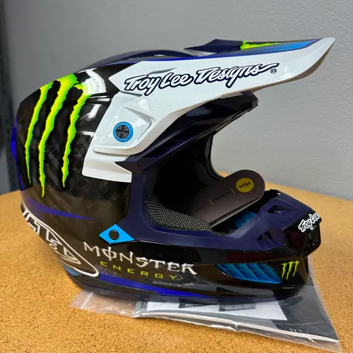NEW Troy Lee Designs SE5 CARBON MONSTER Helmet Medium & Large