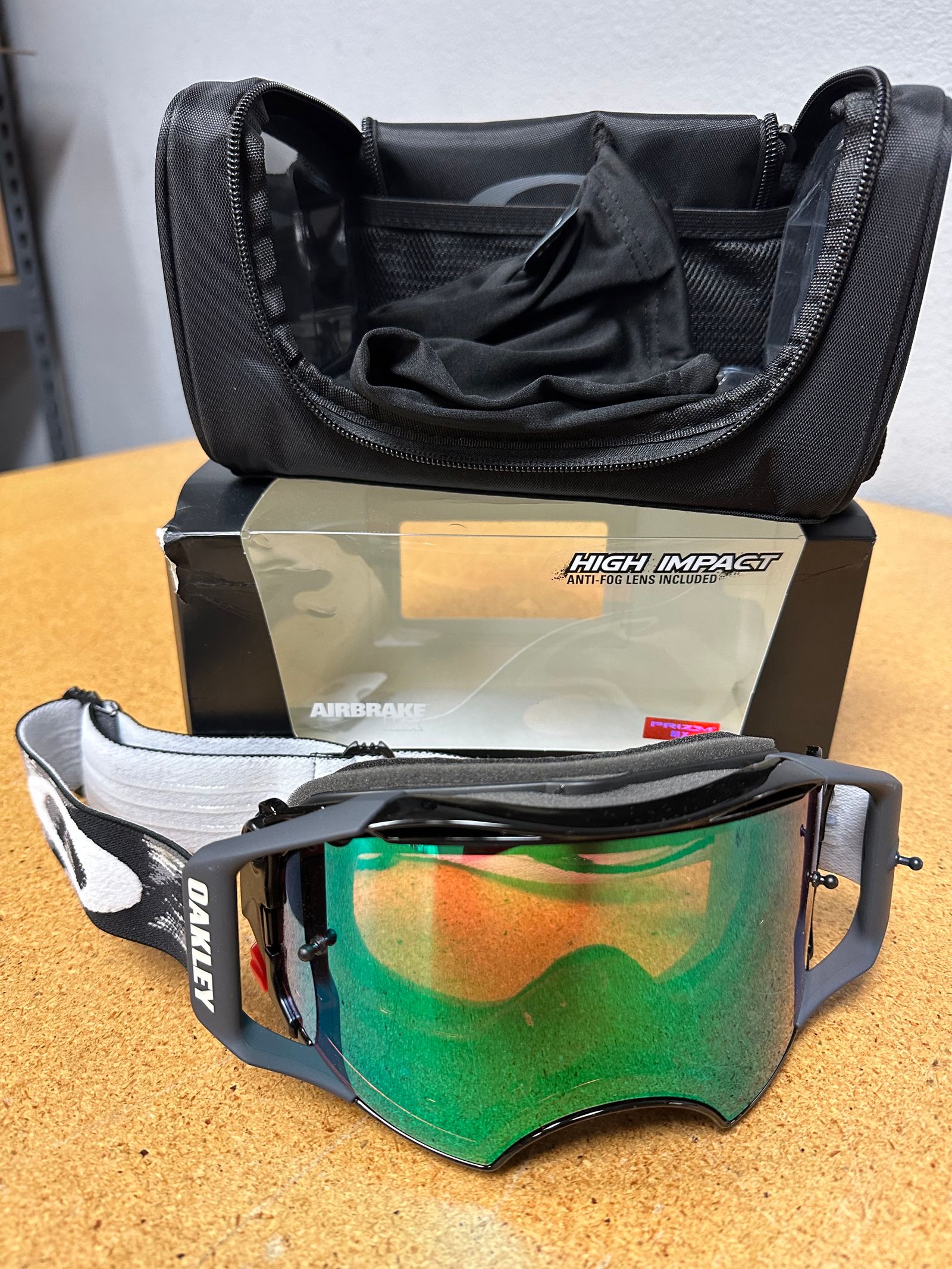Oakley Airbrake Goggles Jet Black Prizm Jade Green