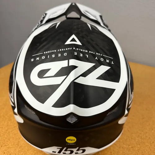 NEW Troy Lee Designs SE5 CARBON Helmet Black/Whit Size Large
