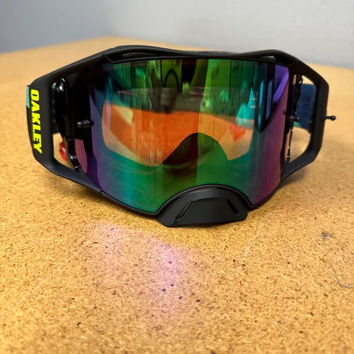 NEW Oakley Airbrake Tomac Goggles Jet Blk/Prizm Jade Green***NO OFFERS***