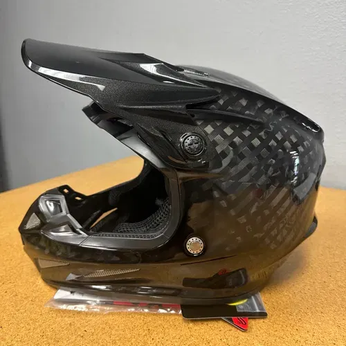 NEW Troy Lee Designs SE4 CARBON Helmet Black Size Large