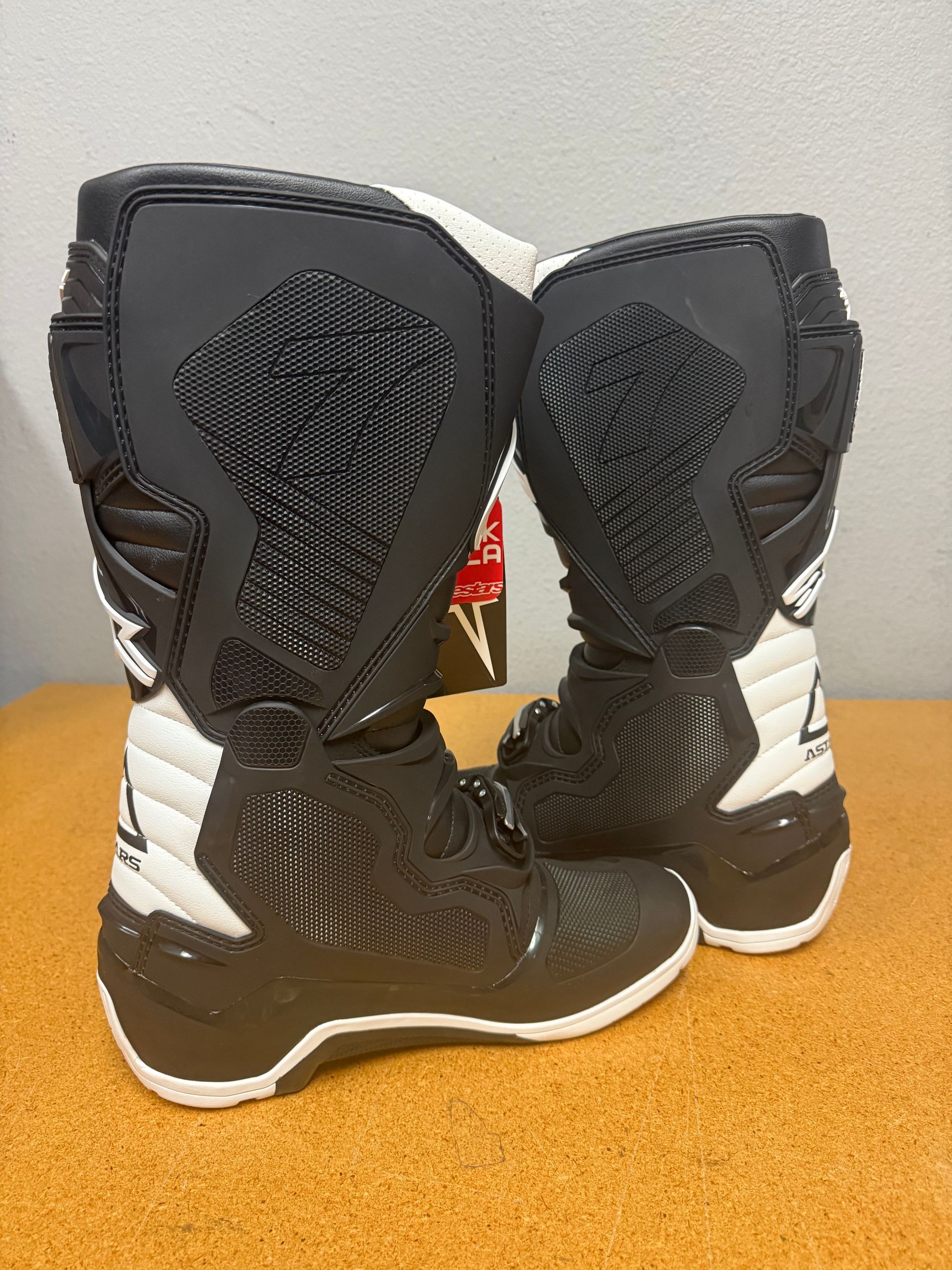 NEW Alpinestars Tech 7 Motocross Enduro MX Boots Blk/Wht Size 12**No Offers**