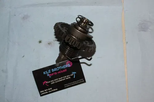 2005 suzuki rmz450 OEM KICKSTART KICK START SHAFT W IDLER GEAR